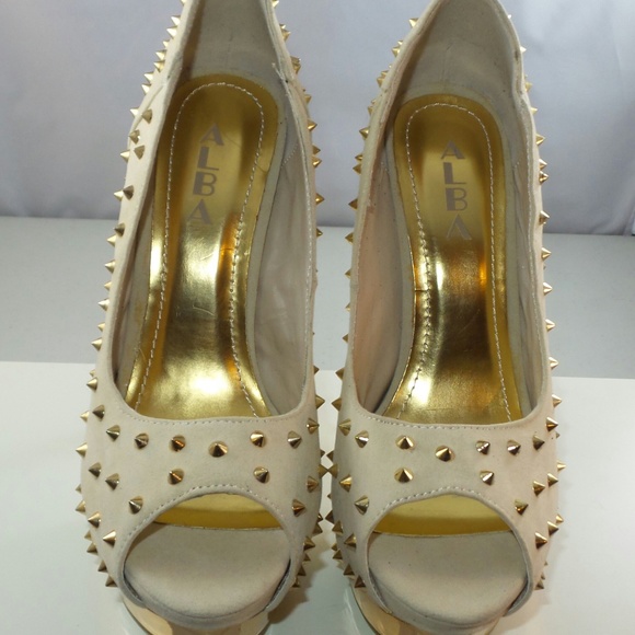 *SOLD* Cream Peep Toe Stiletto Heels - Picture 2 of 6